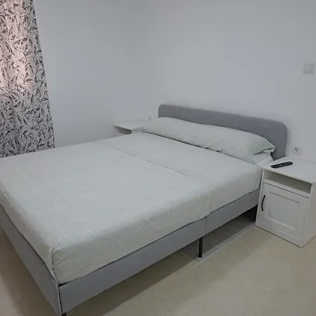 Hostel Optimus Comfort Sl